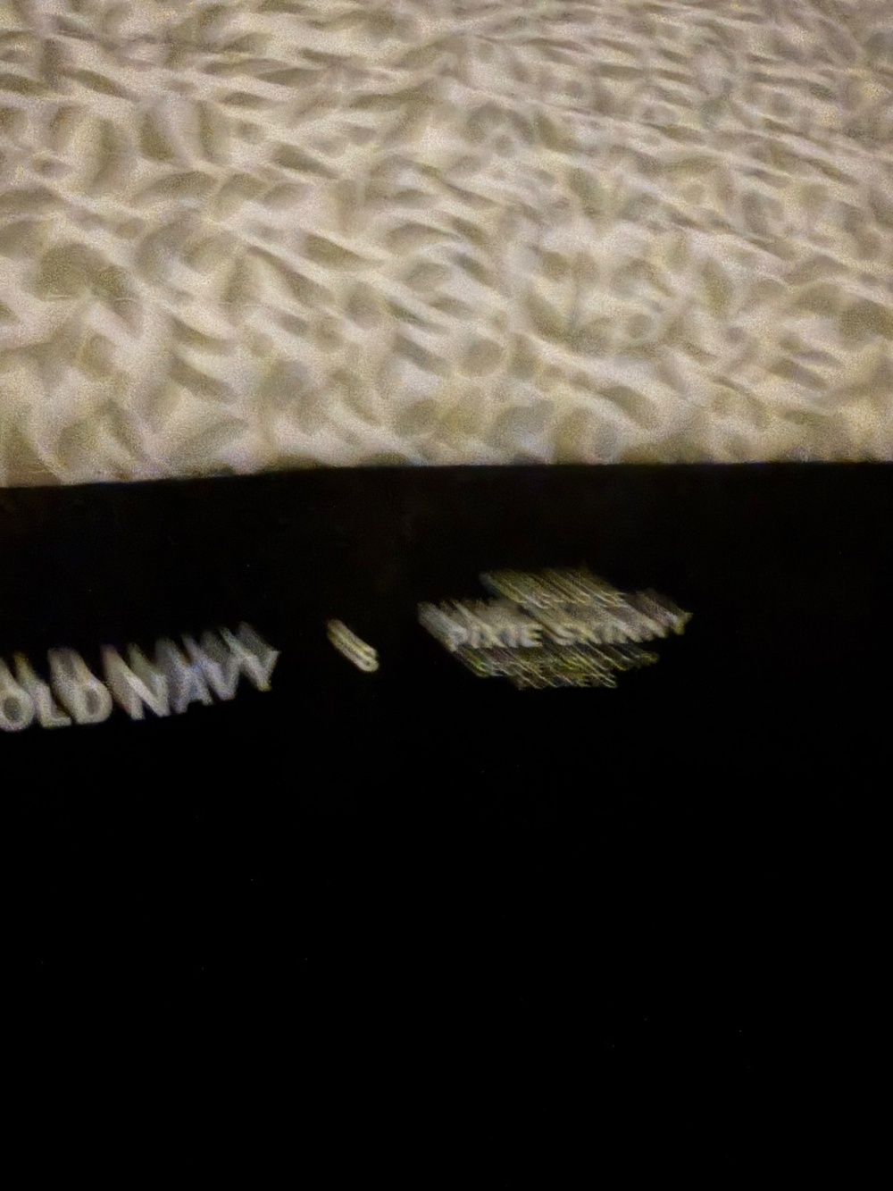 Ladies triuser - Picture 2 of 2